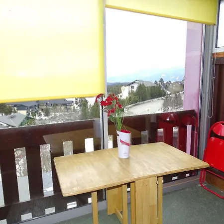 Joli Studio-cabine Avec Acces Sur Les Pistes De Pyrenees 2000 *